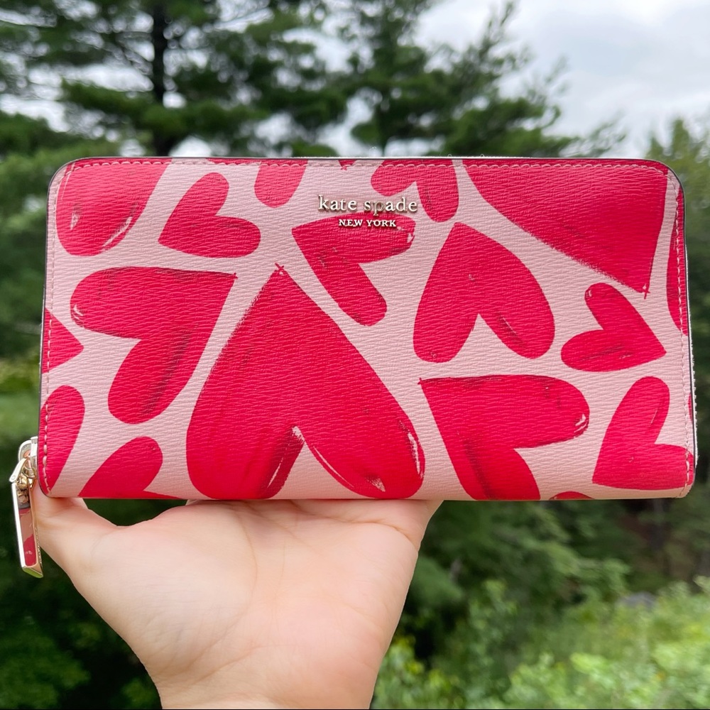kate spade New York Pink Heart Zip Continental Wallet